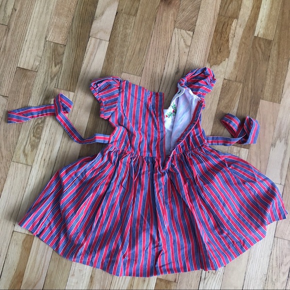 Vintage Embroidered Dress - Picture 6 of 9